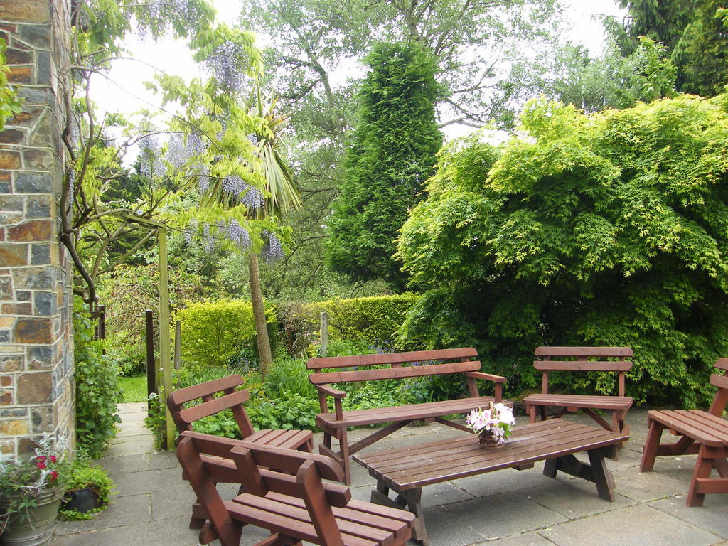Riverfield Bed And Breakfast Gorey Eksteriør billede