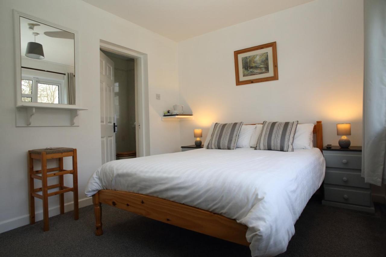 Riverfield Bed And Breakfast Gorey Eksteriør billede